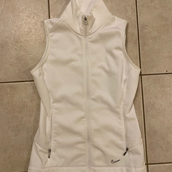 nike golf vest womens